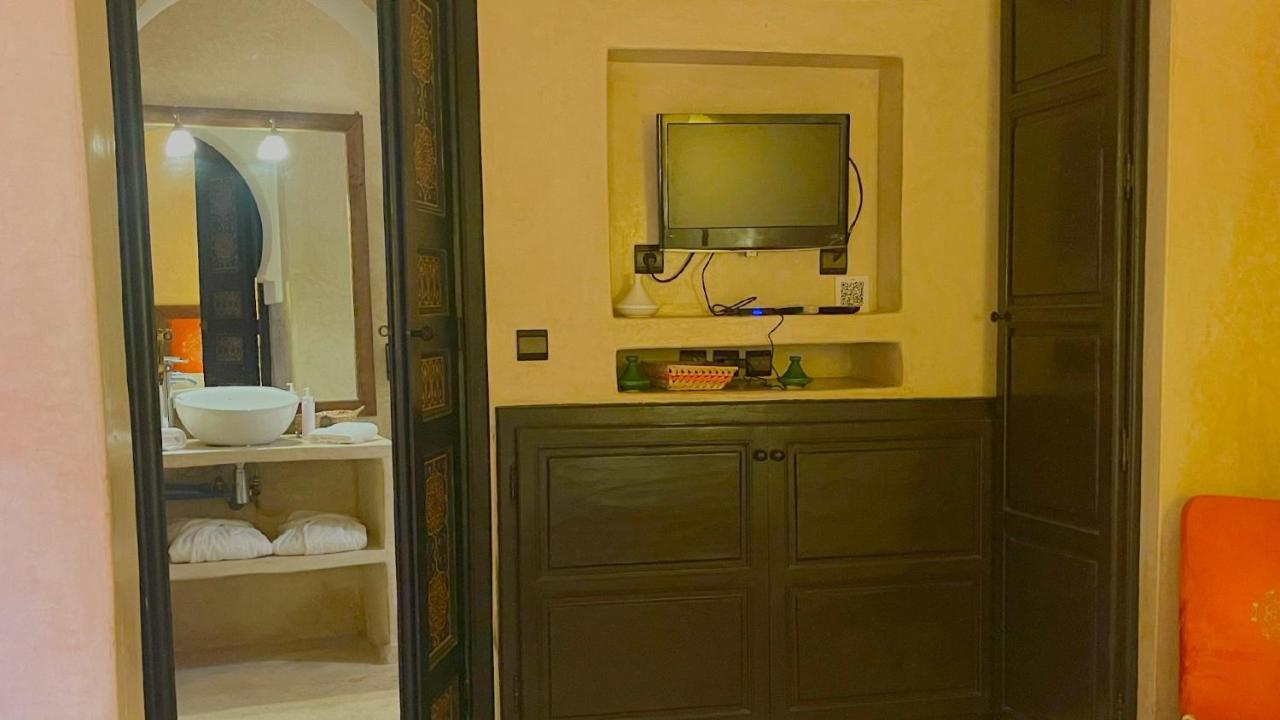 Riad Pourpre Medina مراكش المظهر الخارجي الصورة